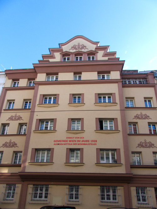 洋書 Vienna-Berlin webimage-CB73CEB4-7782-40FD-