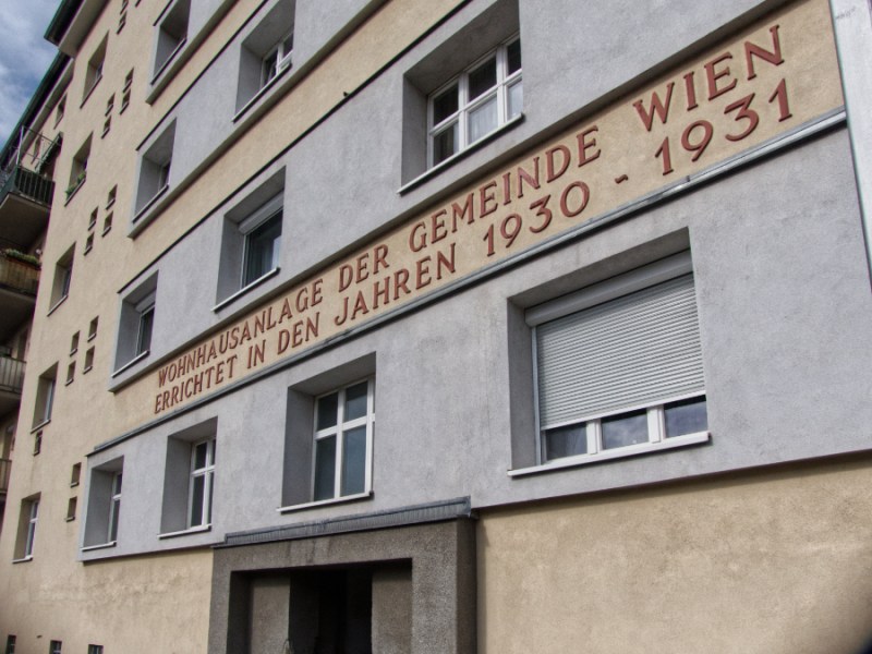 A Modern Dream in&nbsp;Sturhof